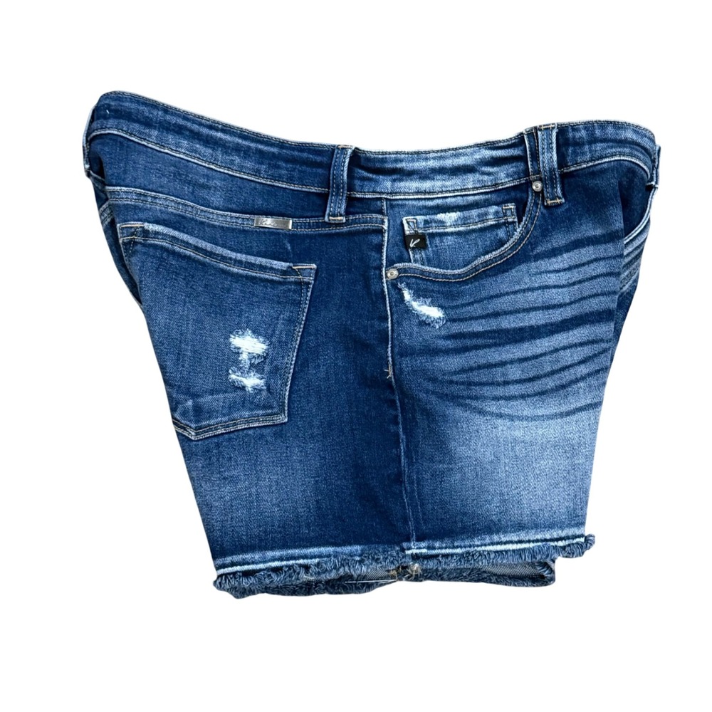 Kan Can Distressed Denim Shorts Womens Size 32 Dark Wash Raw Hem - Picture 3 of 4